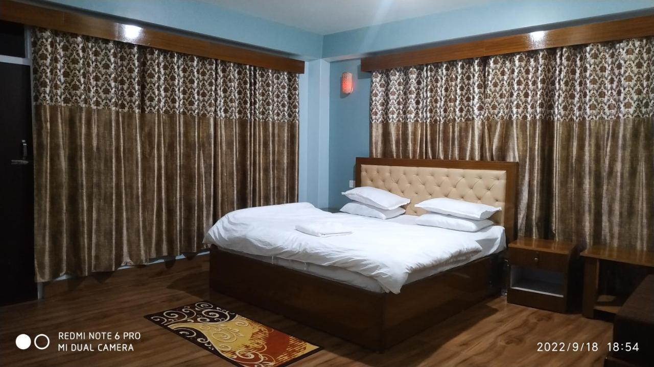 Mandavya Homestay ペリング エクステリア 写真